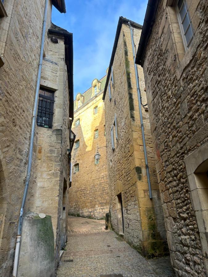 La Venelle Apartment Sarlat-la-Caneda Bagian luar foto